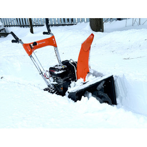 Бензиновый снегоуборщик YARD FOX BASIC 5640H