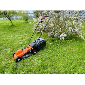 Электрическая косилка YARD FOX EL 3330